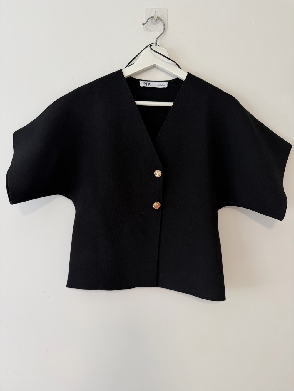 Zara Black V-Neck Short-Sleeve Knit Cardigan with Gold Buttons